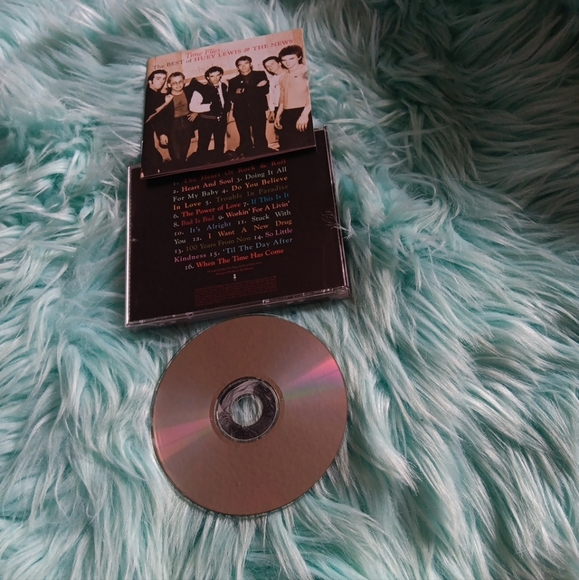 Huey Lewis CD  & the News - Picture 3 of 3